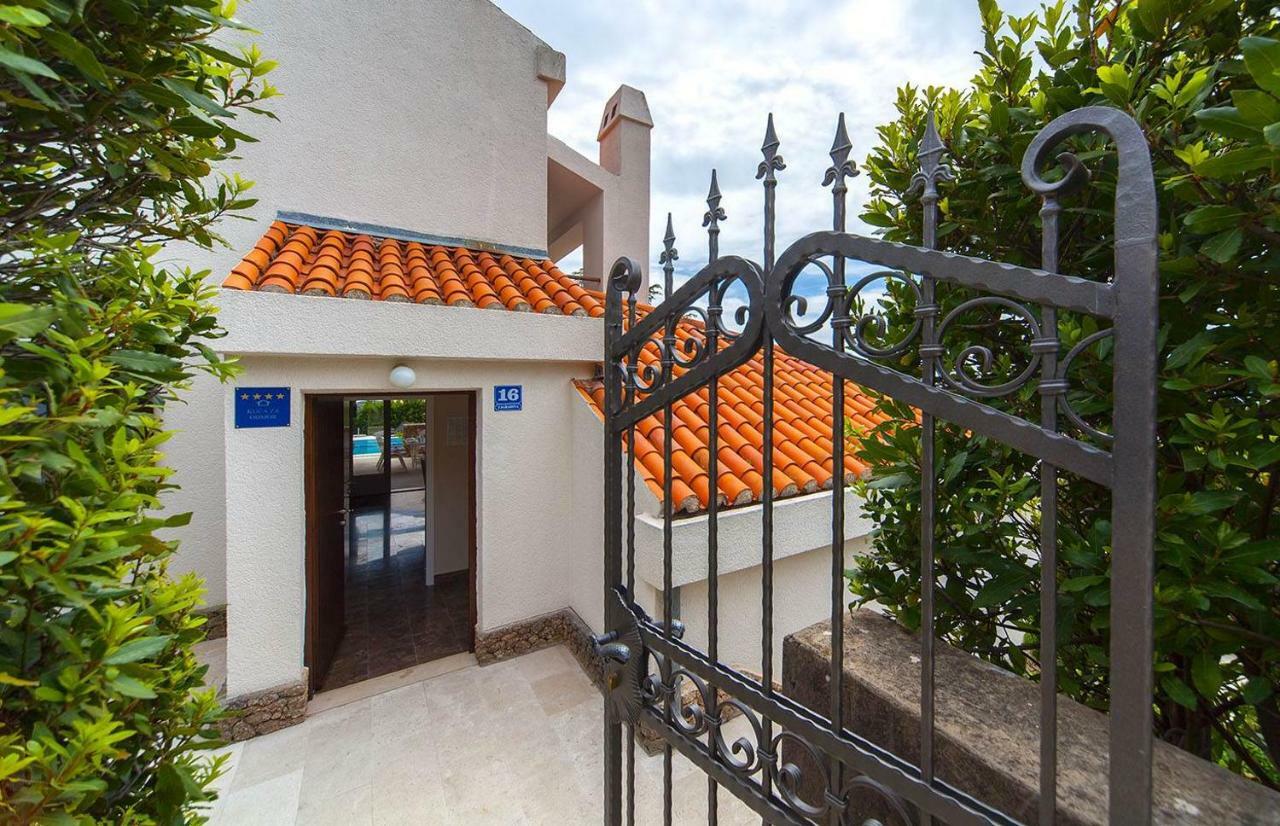 Villa Skalinada, 8 Persons, Private Pool, באסקה וודה מראה חיצוני תמונה